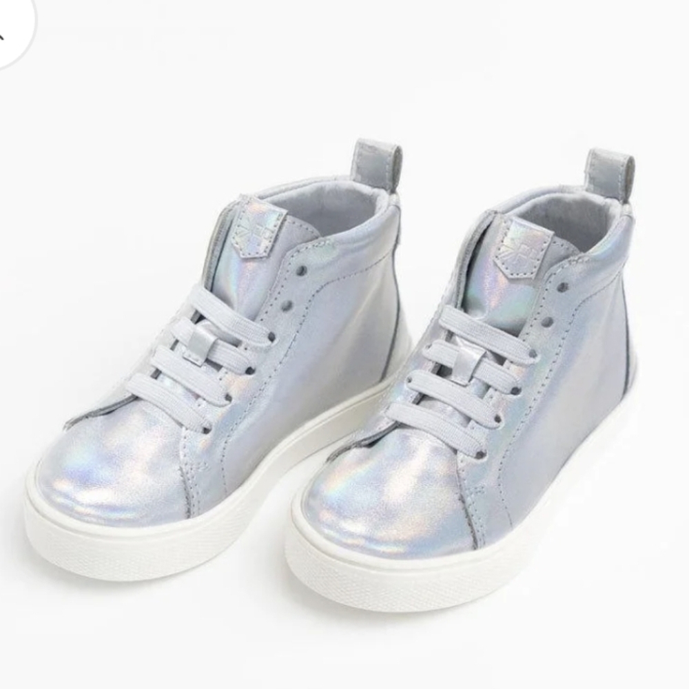New Misty Laser Leon Sneaker
